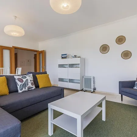 2 Bedroom Relax In By Innkeeper アルヴォル