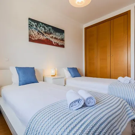 Apartamento 2 Bedroom Relax In By Innkeeper *