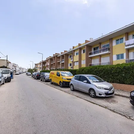 Apartamento 2 Bedroom Relax In By Innkeeper Alvor